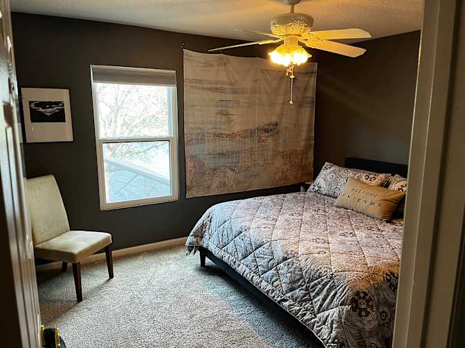 Bob's room