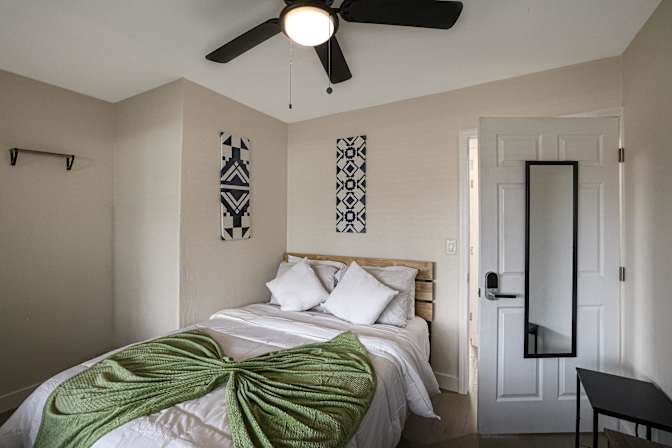 PadSplit's room