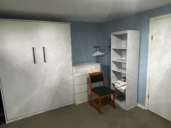 Val Zietsma's room