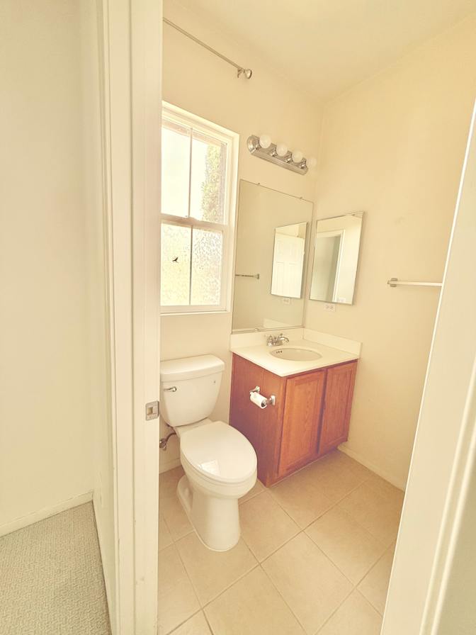 GUEST HOUSE's room