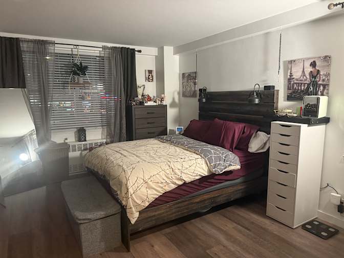 Ana's room
