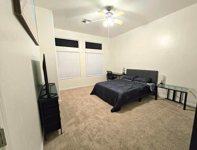 Chloe Nguyen's room