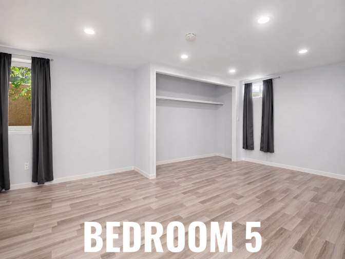 HomeCrew's room