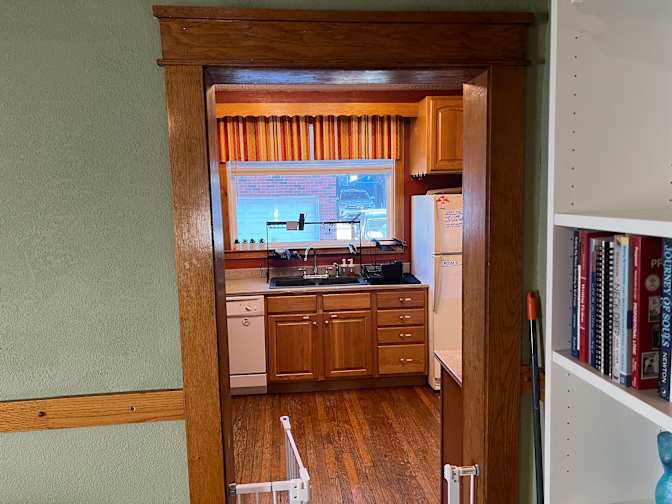 Erik's room