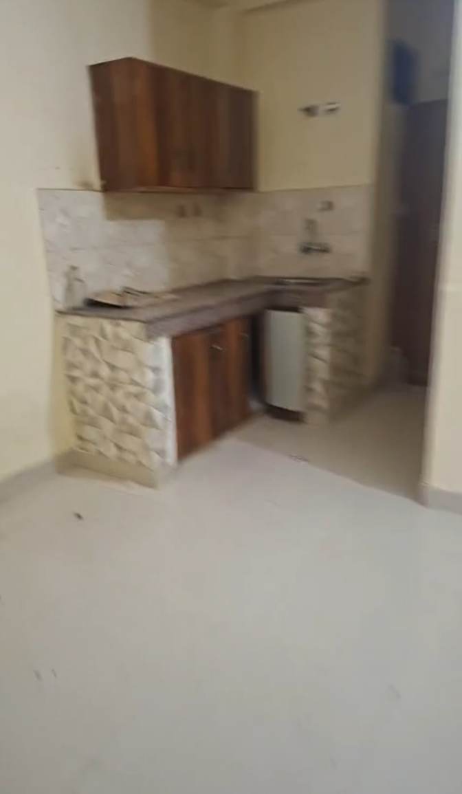 Nikunj saini's room