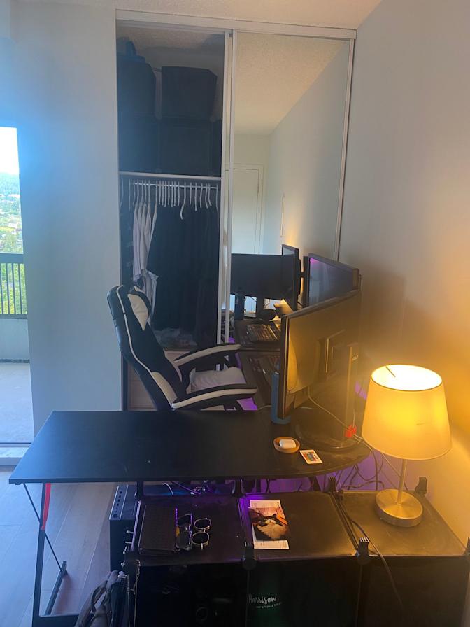 Mehdi's room