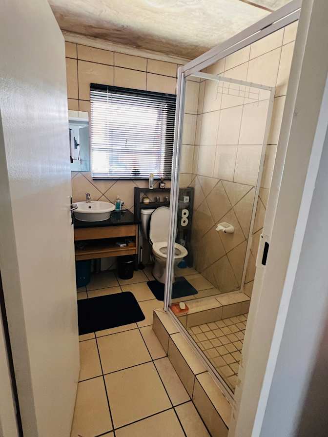 Mpho S.Kay Sekao's room