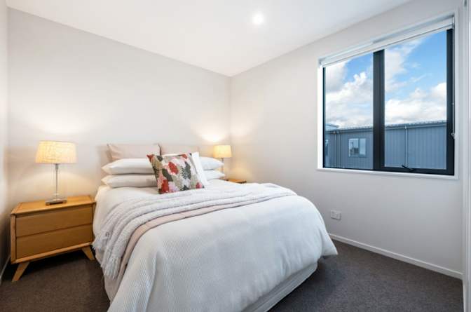 Caroline's room