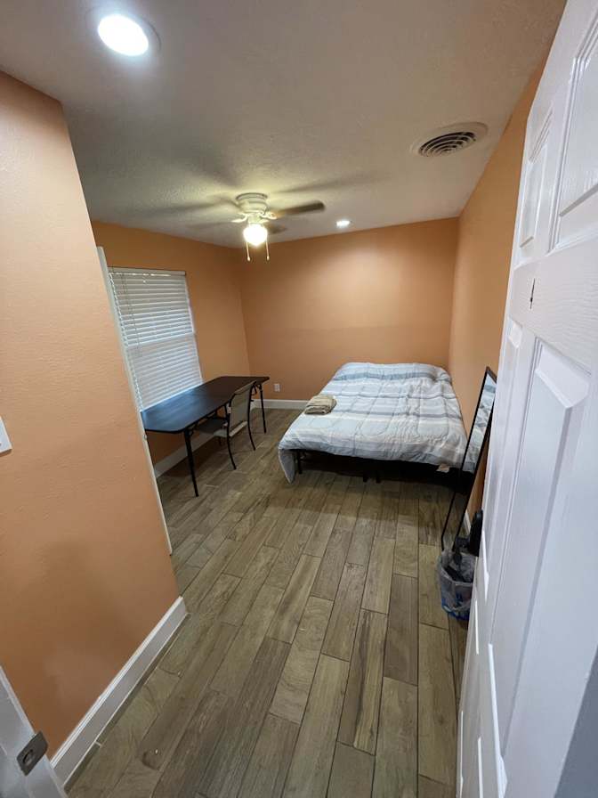 PadSplit's room