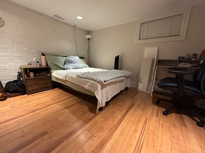 Steffy Abraham's room