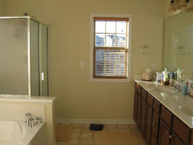 Alcove Rooms's room