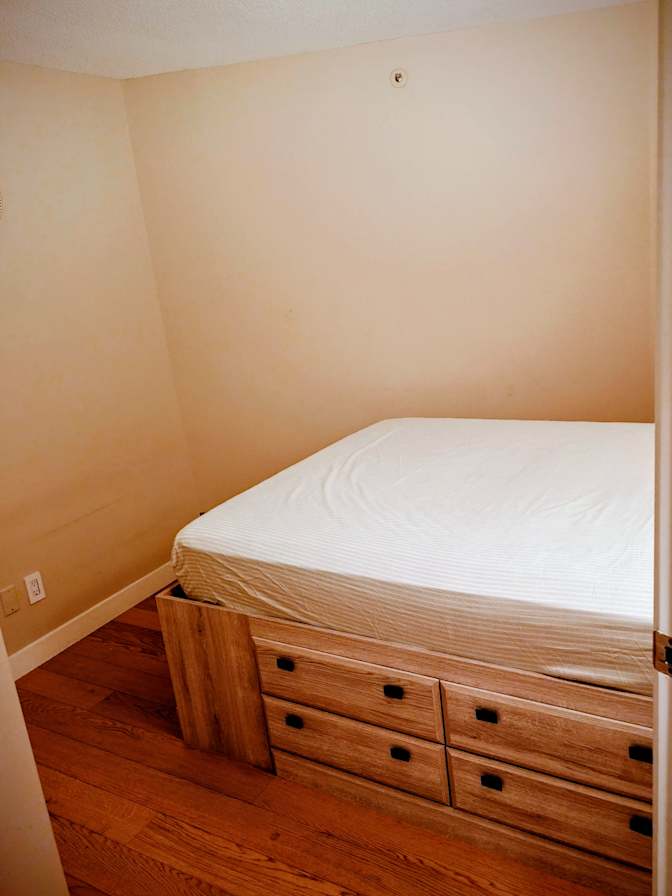 Mikaeil's room