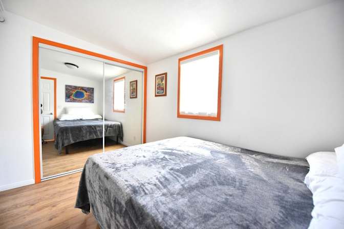 leisha's room