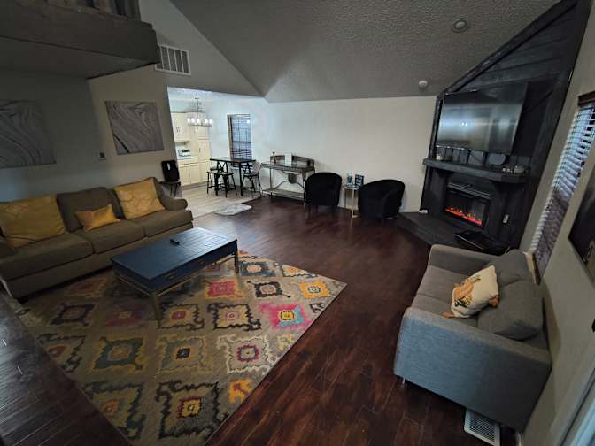 Richard's room