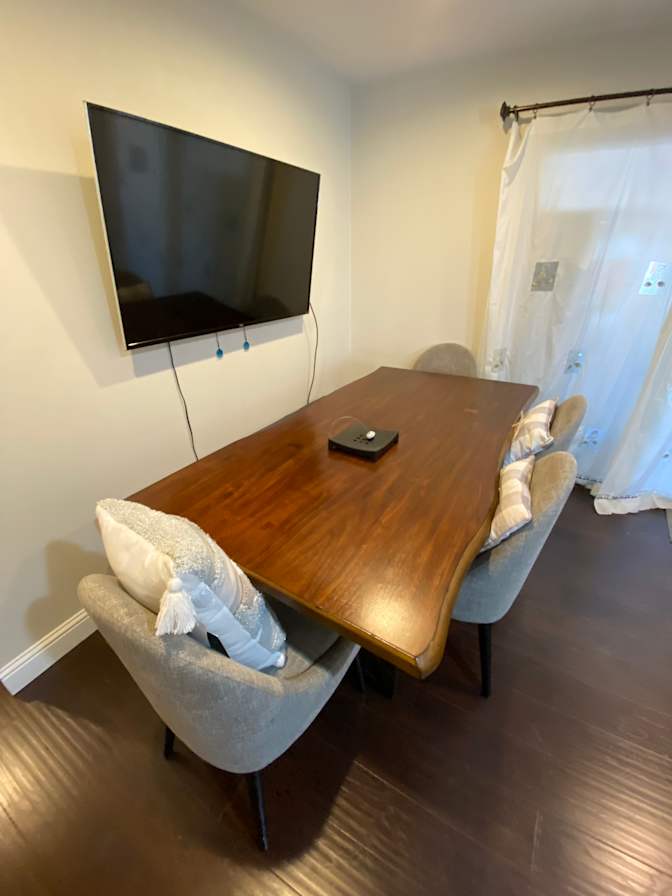 Li's room
