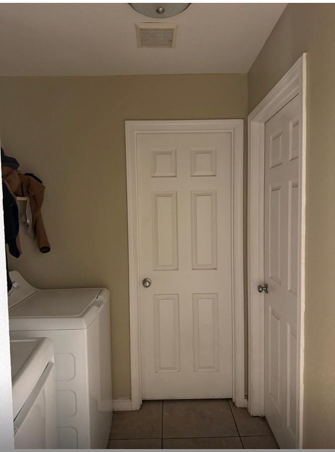 Ariana ruelas's room