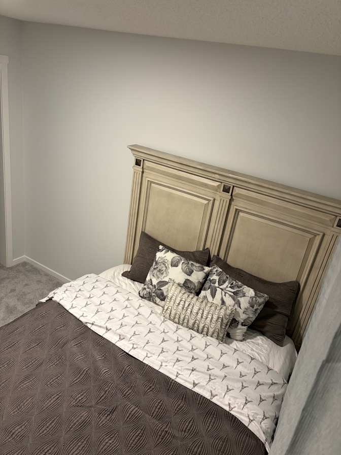 Reem's room