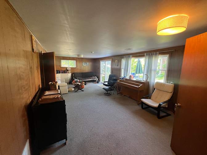 Pablo's room