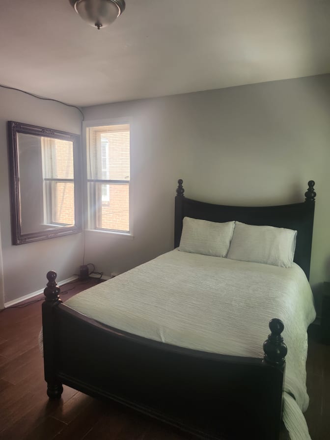 Carla's room