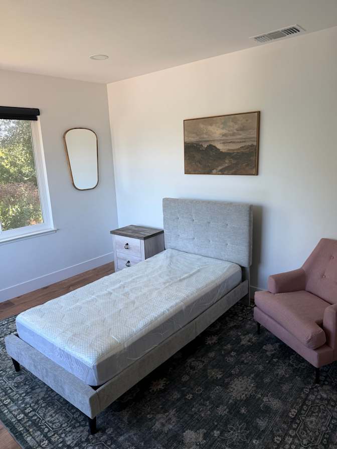 Darek Newble's room