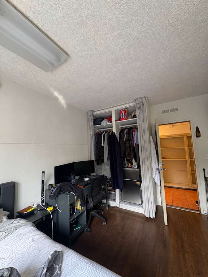 Grant's room