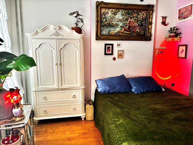 Baily's room