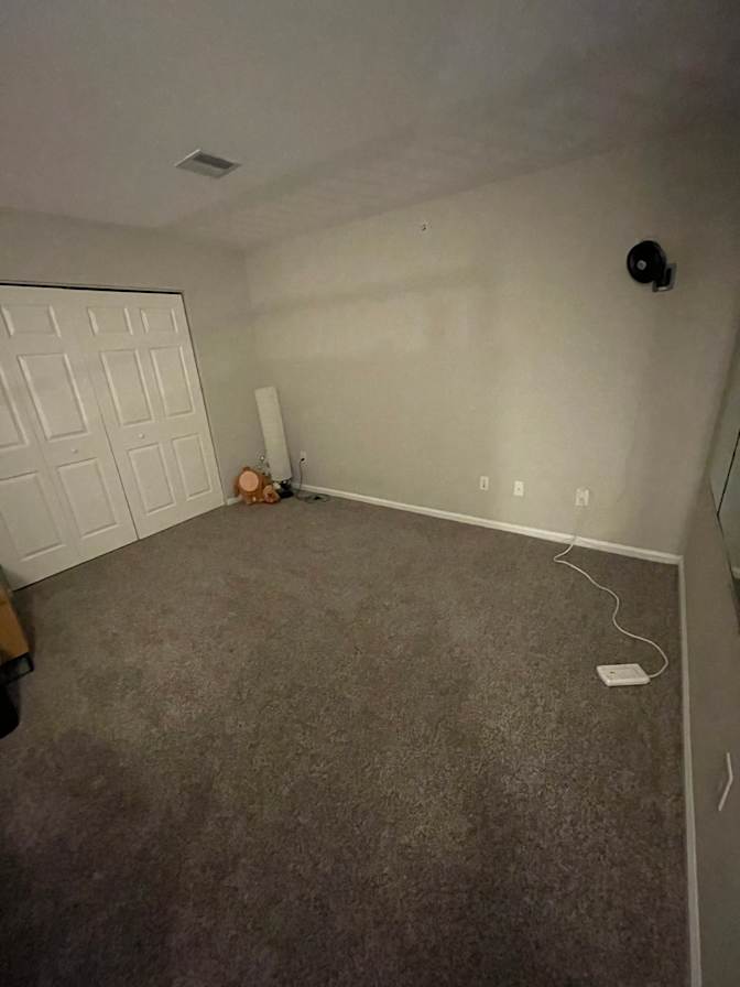 Kato's room