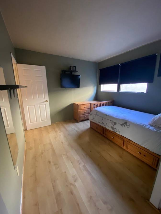 Francesca canlas's room