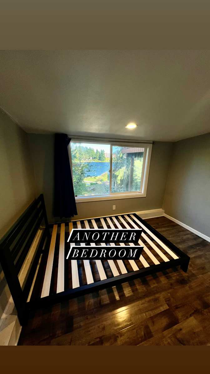 Jakob's room