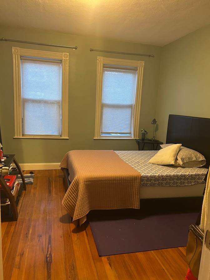 Sumitra's room