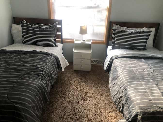 NOAHS's room
