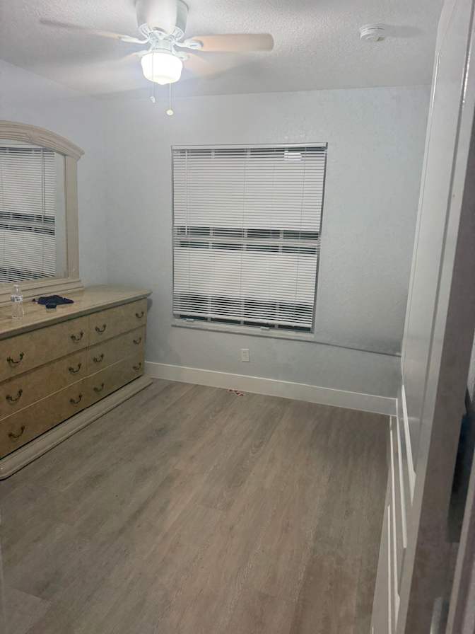Sandy's room