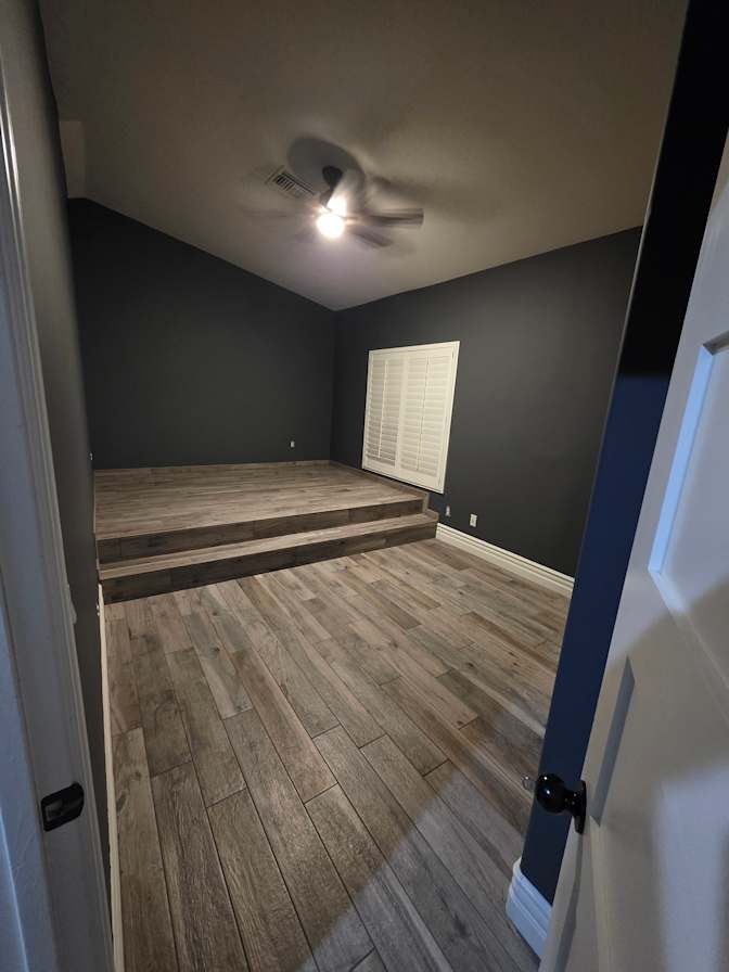 Foster's room