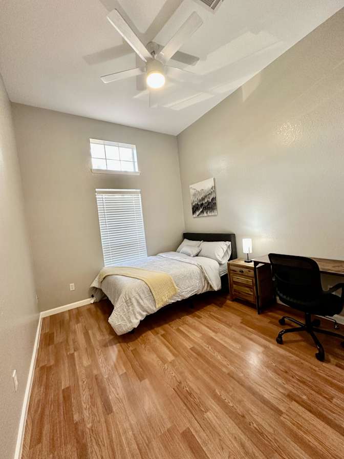 PadSplit's room