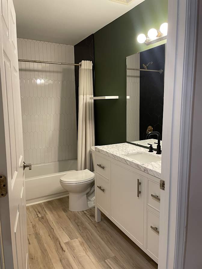 Alcove Rooms's room