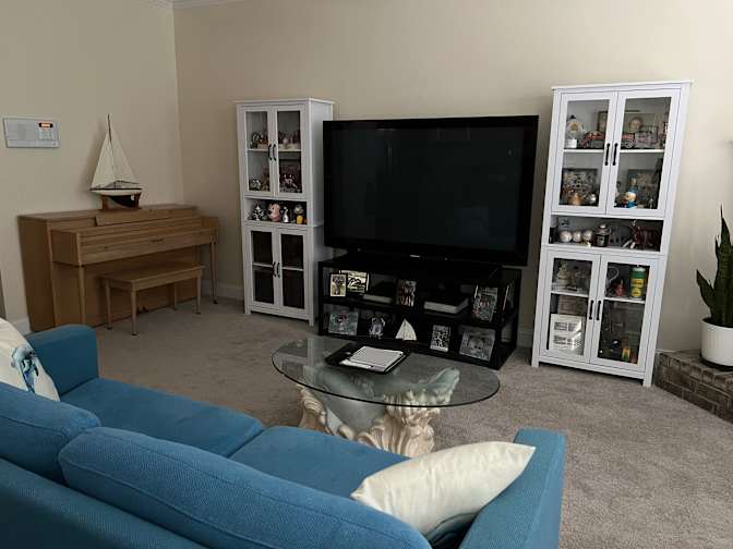 Alcove Rooms's room
