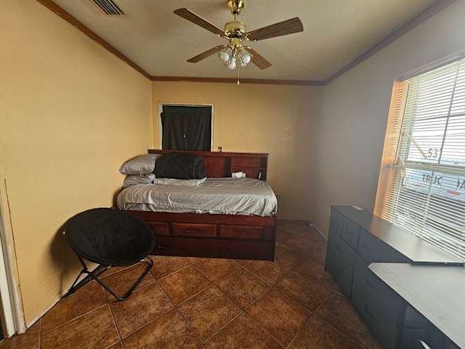 Pat's room