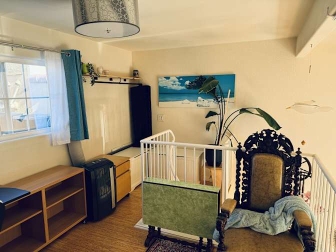 Stephanie's room