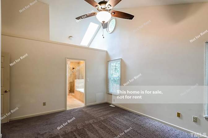 Alcove Rooms's room