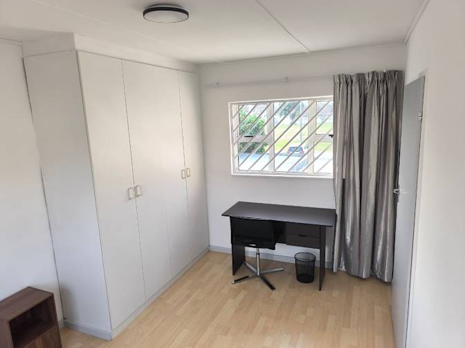 Haroun's room