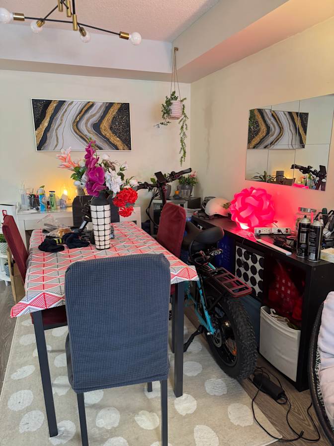 don nava's room