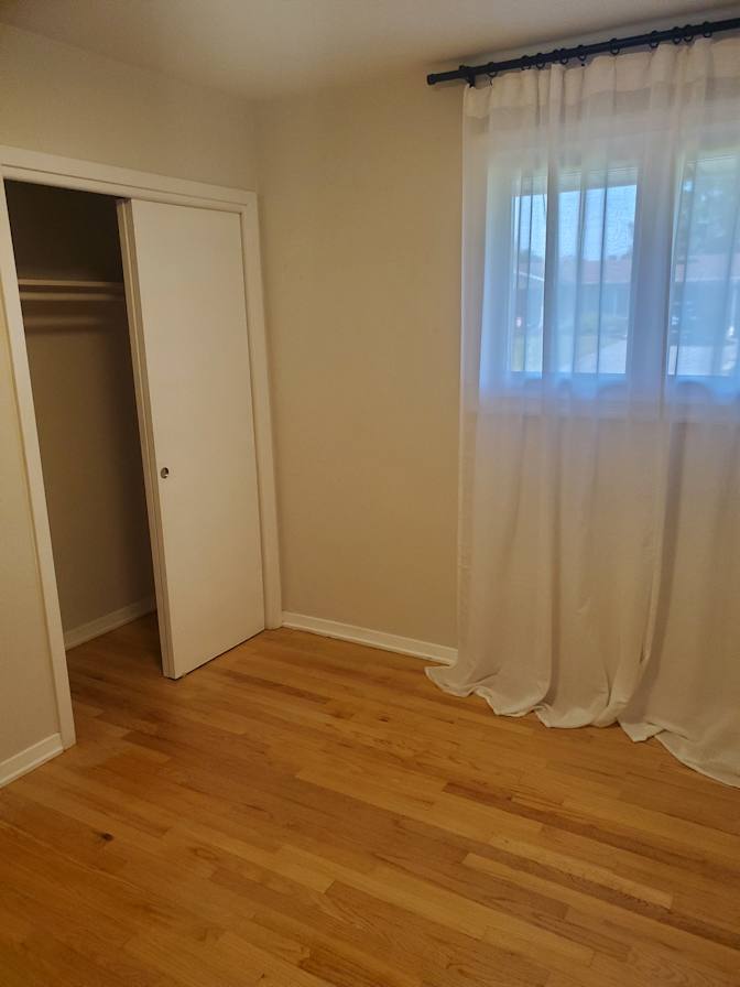 Donnie's room