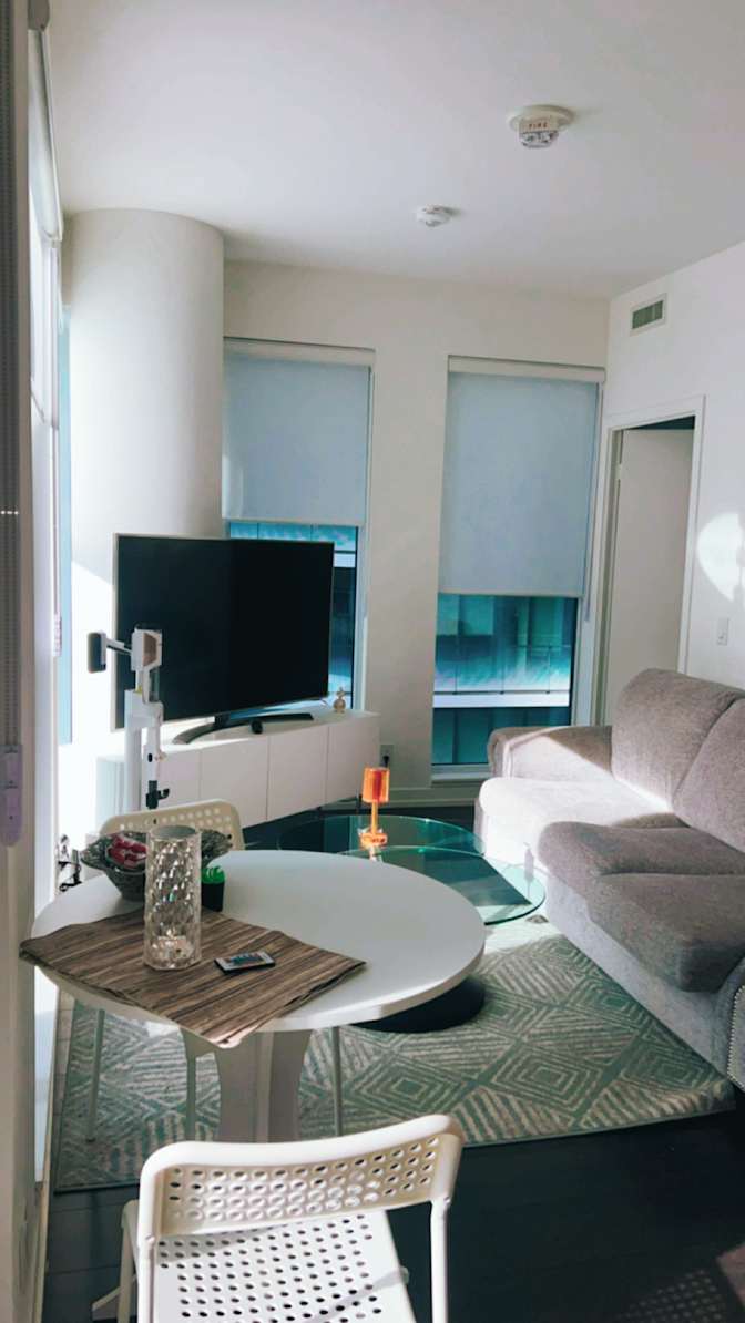Mahdi's room