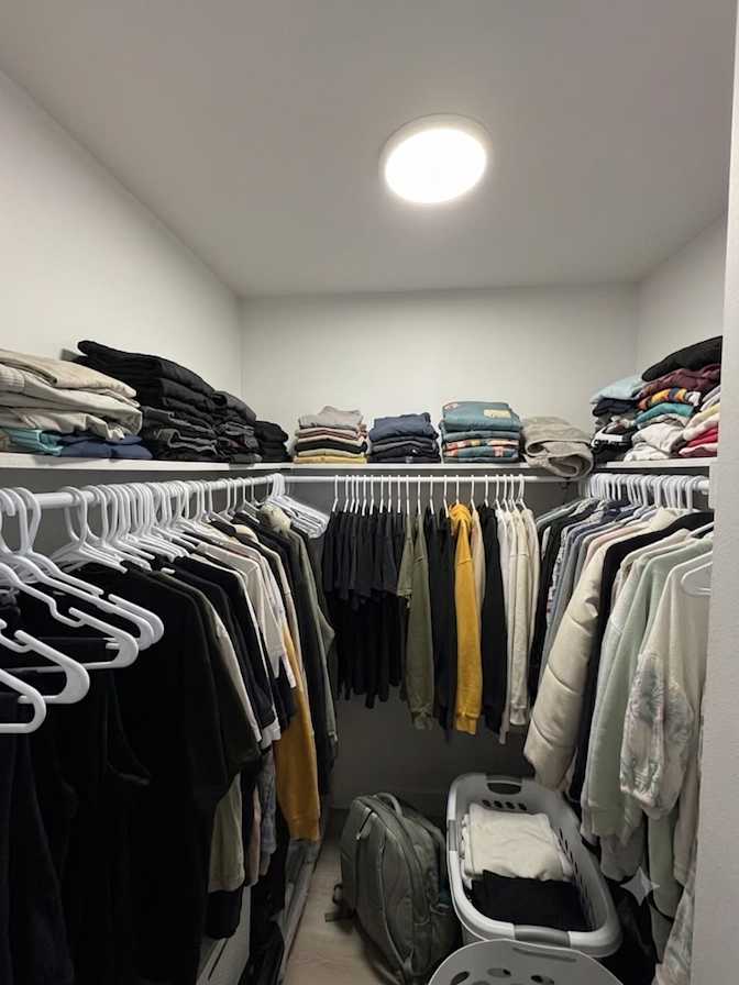 Anushka's room