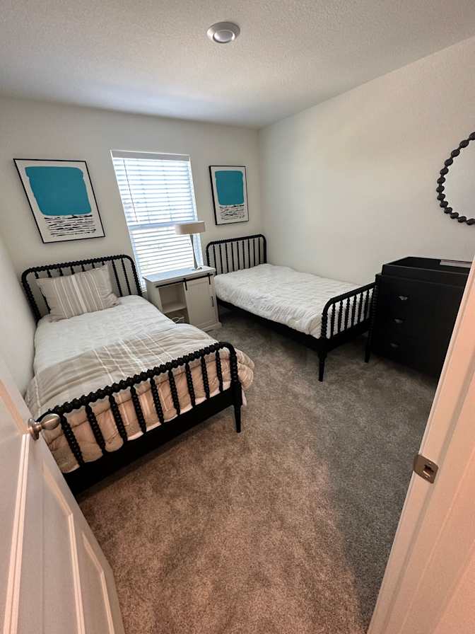 Rhonda's room