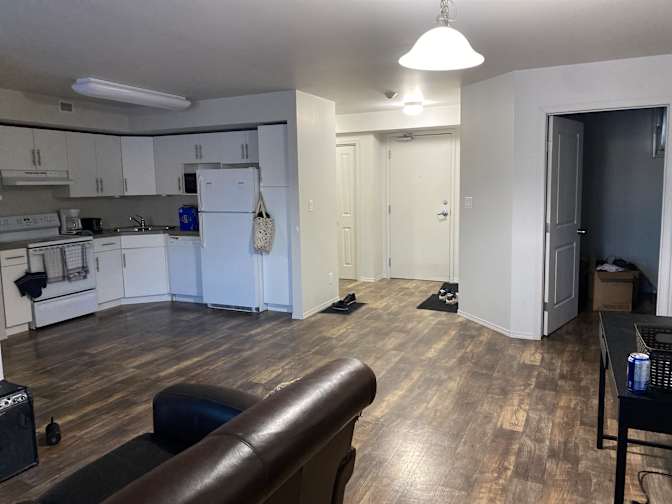 Kaymin Lemoine's room