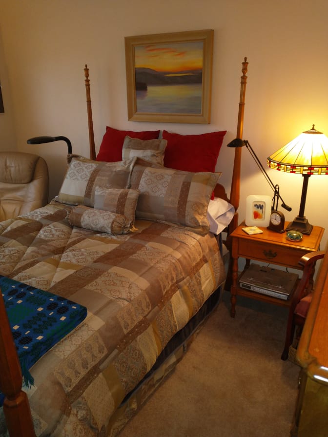 ron mccracken's room