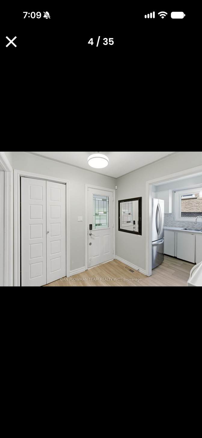 Jennifer's room