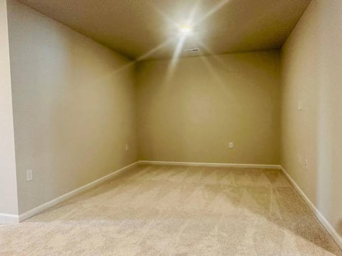 Alcove Rooms's room