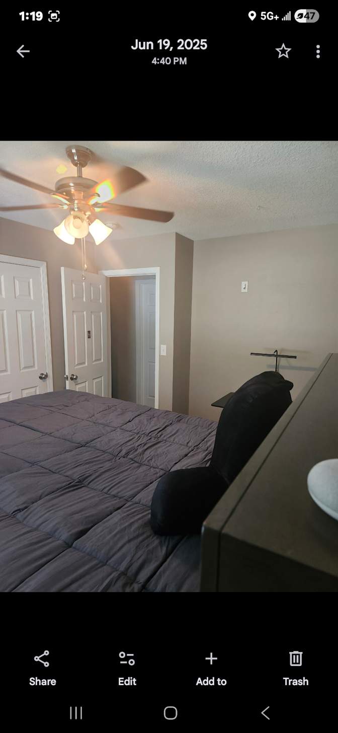 Antonio's room